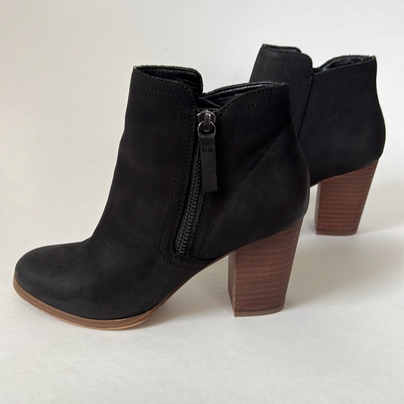 Aldo ankle boots. Size 6.5 - Picture 7 of 10